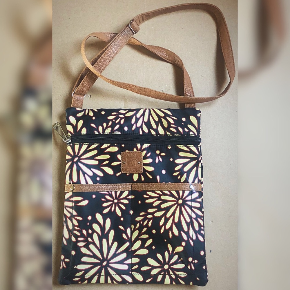 Crossbody.